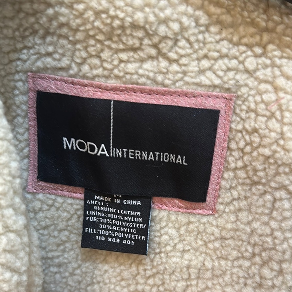 Vintage Moda International Pink Leather and Sherpa Motorcycle Jacket - NWT s - Picture 2 of 5